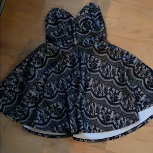 Black lacey dress